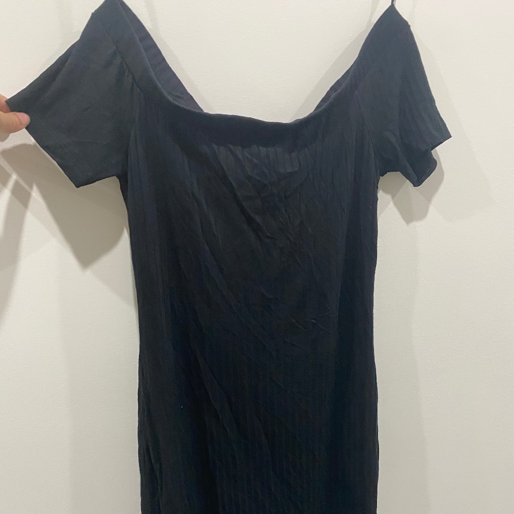 Off the shoulders summer dress